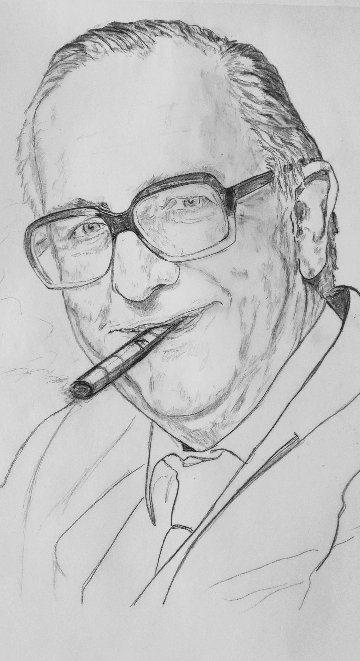 Portrait of Tom Sharpe